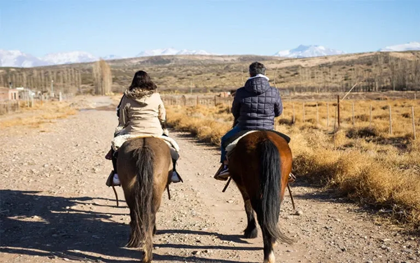 Cabalgata al Atardecer con Mate y Pan Casero