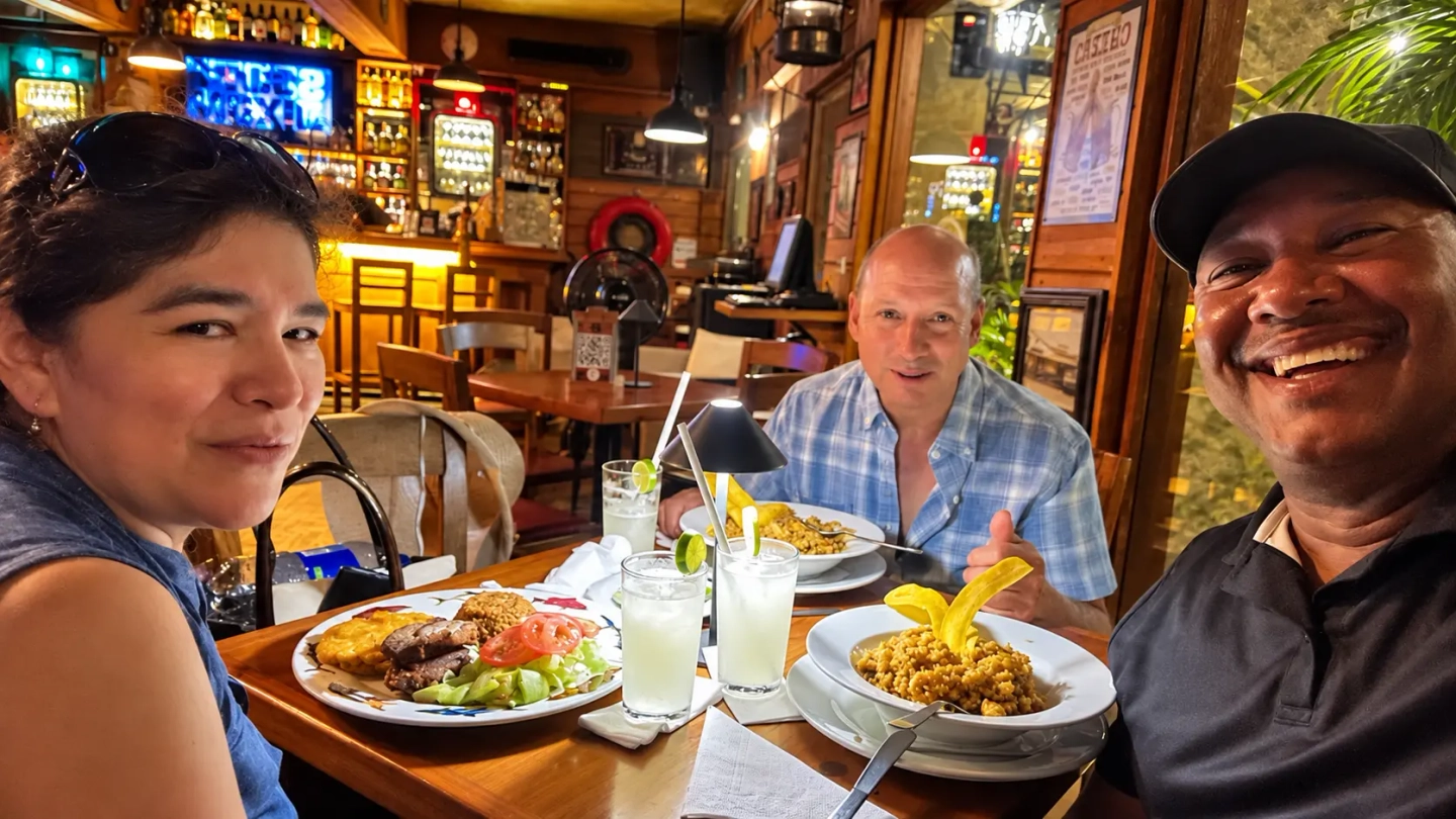 Visita Nocturna al Centro Histórico de Cartagena con Cena