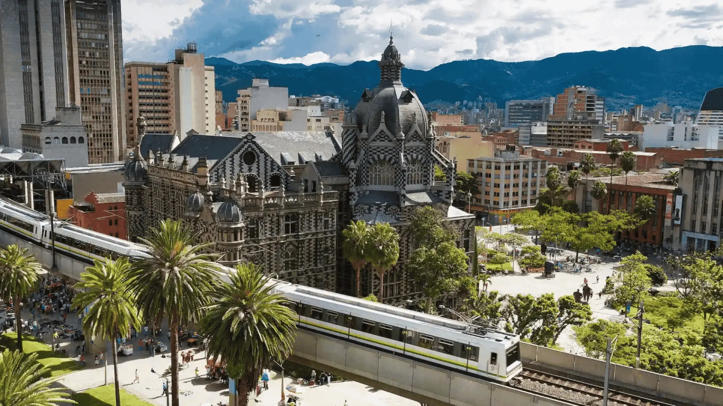 City Tour Plus (Graffi13 + City Tour)