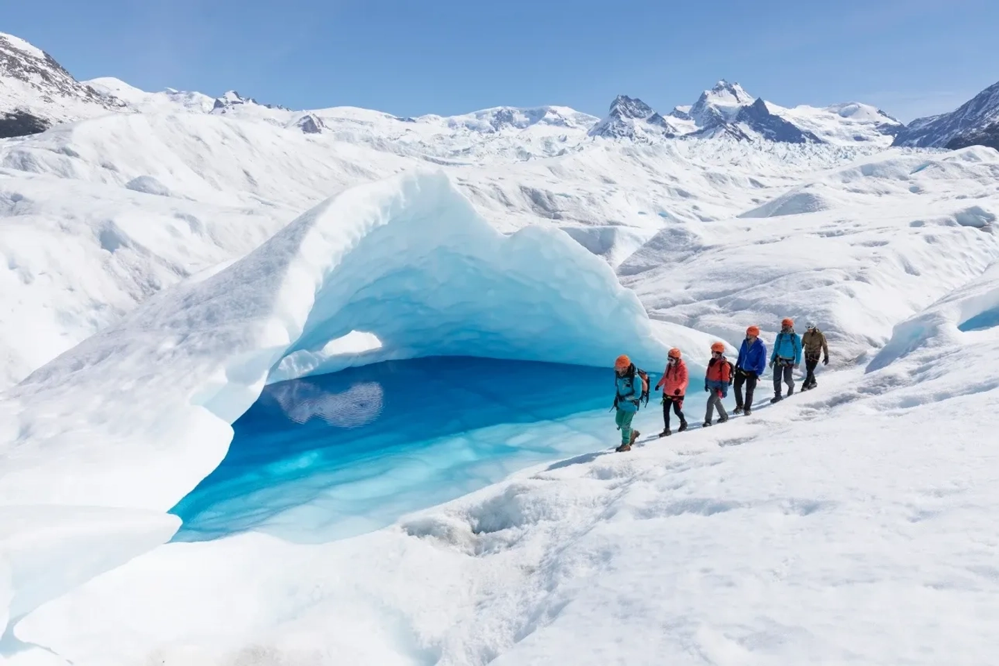 BIG ICE Navegación y Trekking en Bosque y Glaciar