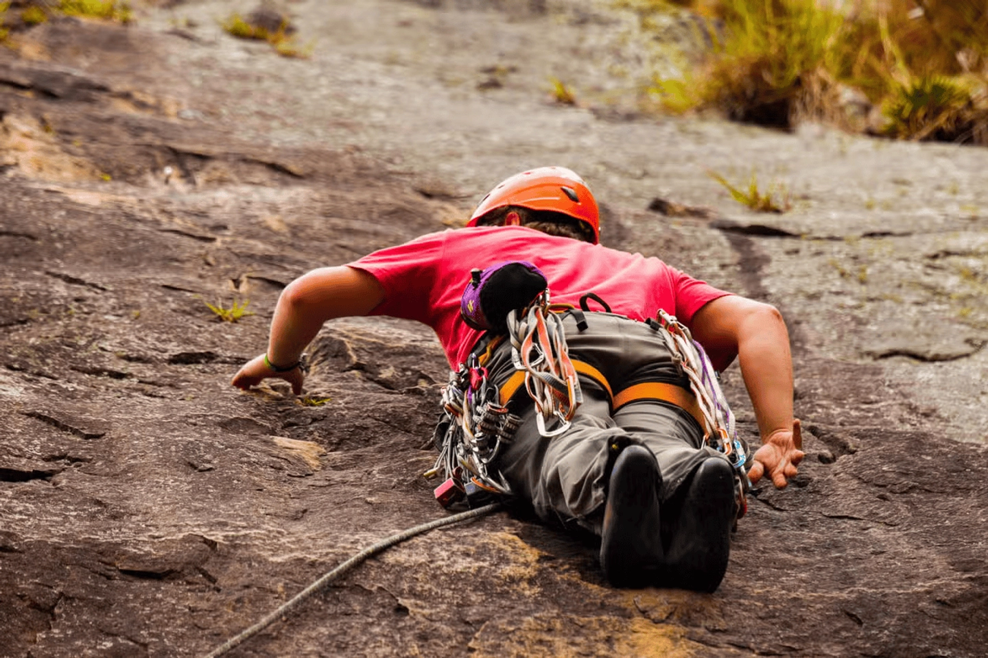 Suesca Rock Climbing Experience - Group Tour