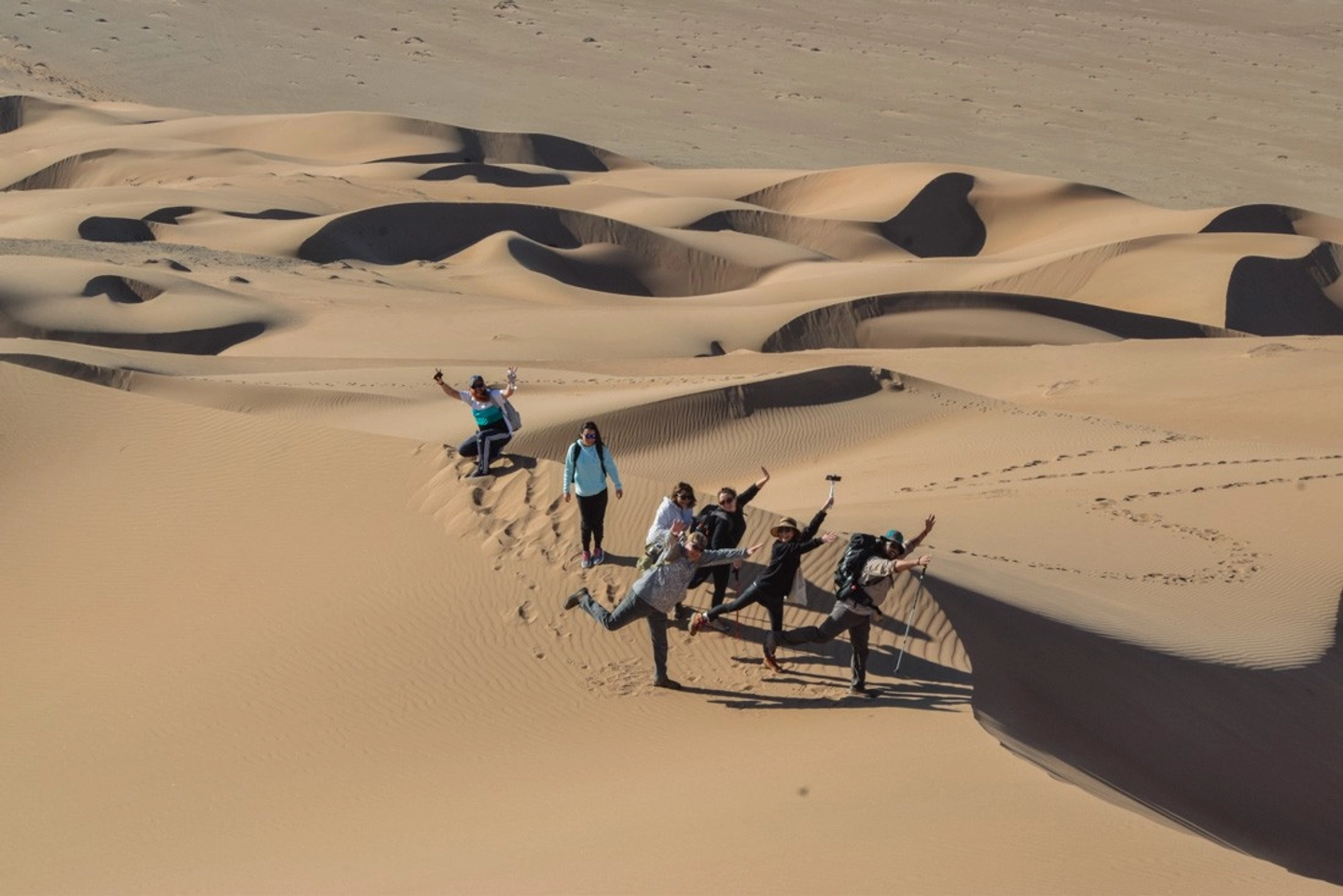Atardecer en el Mar de Dunas: Una Experiencia Inolvidable en el Desierto