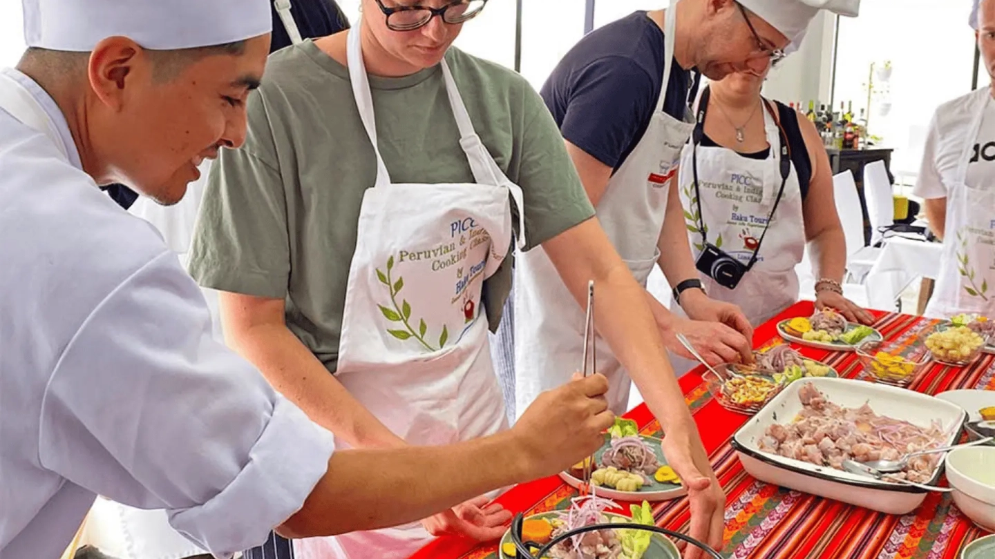 Taller de ceviche en Lima y pisco Sour