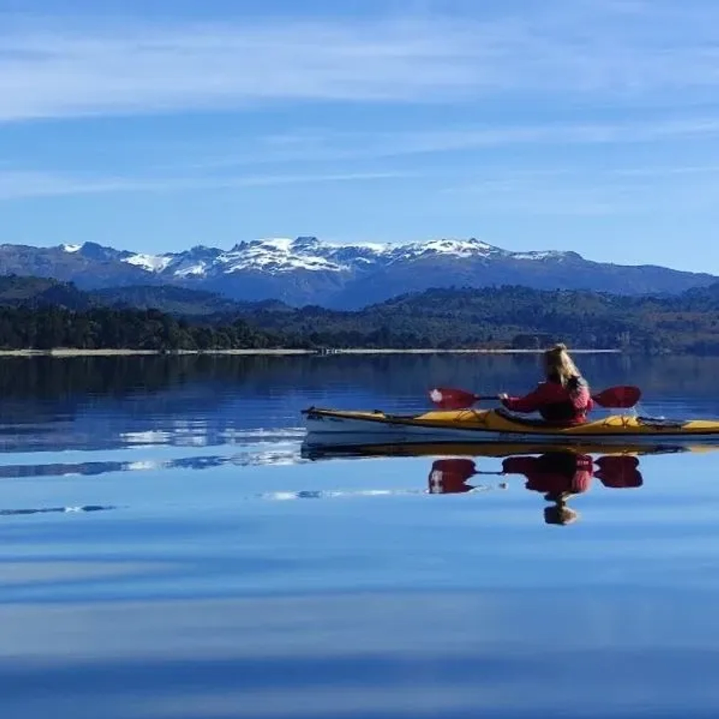 Travesía en Kayak Lago Aluminé en Villa Pehuenia