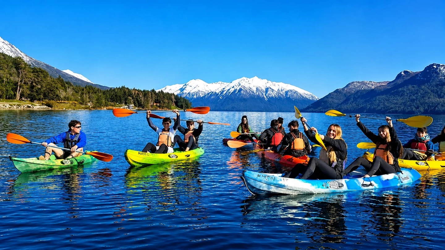 Alquiler de Kayak Doble 1 hora en Lago Traful