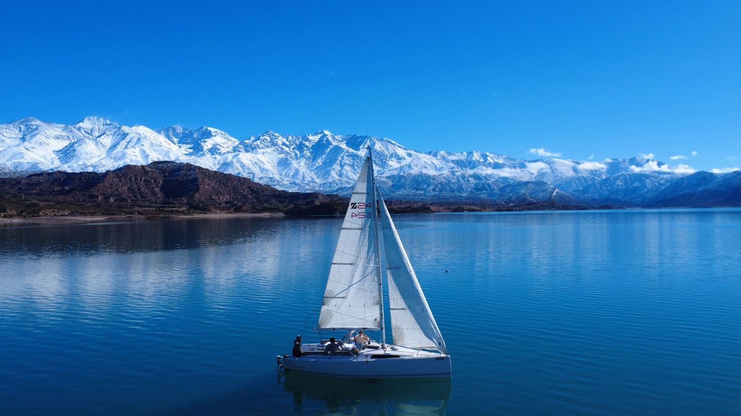 Velero en Potrerillos